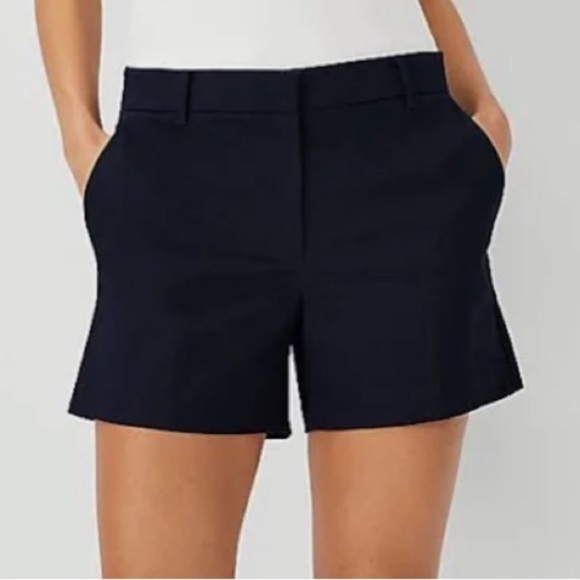 Ann Taylor City Short black stretch flat front high waisted shorts Sz 4 - Picture 1 of 10